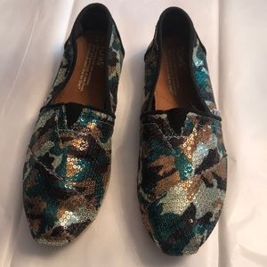 Authentic Toms Shoes